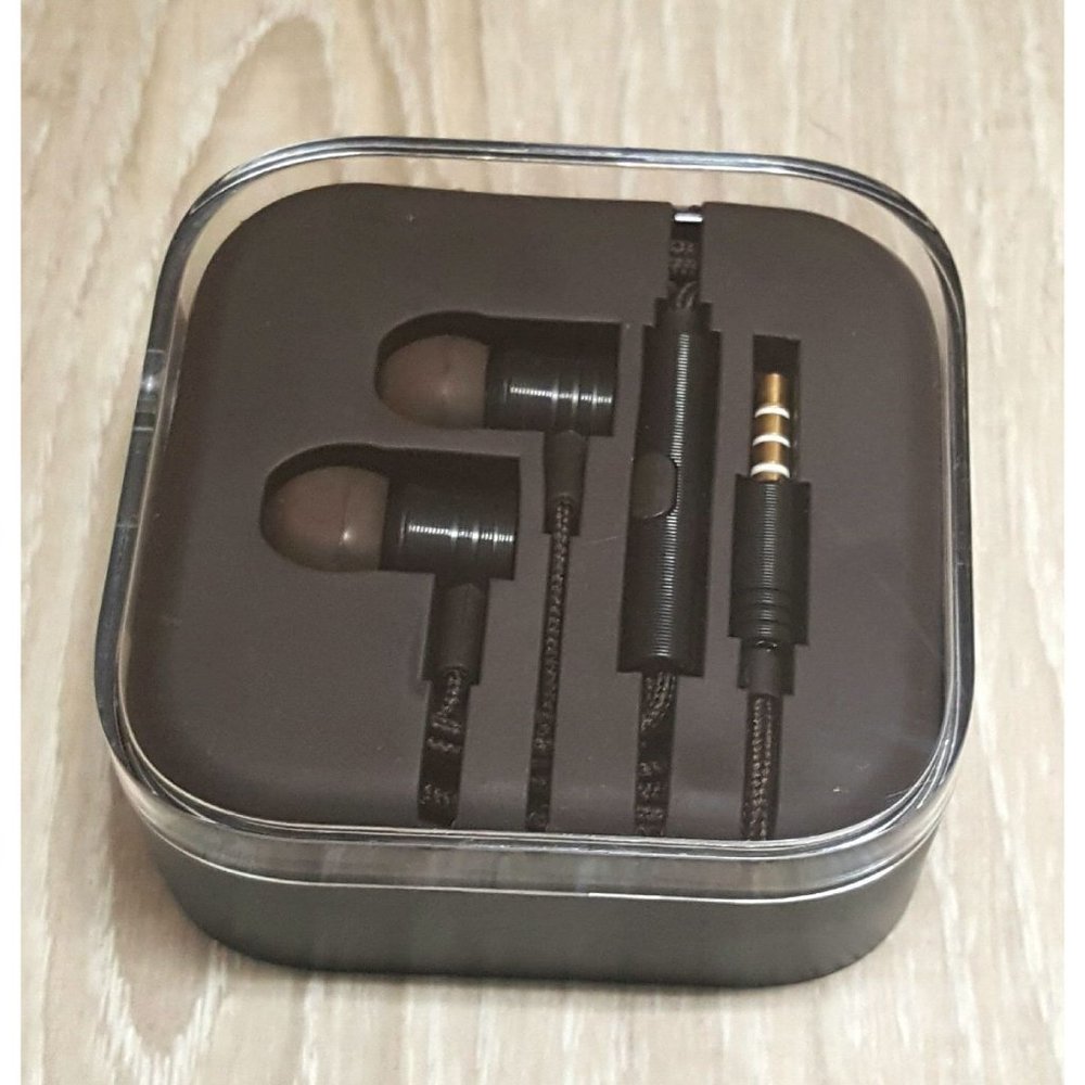 3.5mm Wired Earphone Handsfree with Mic - Picture 2 of 3
